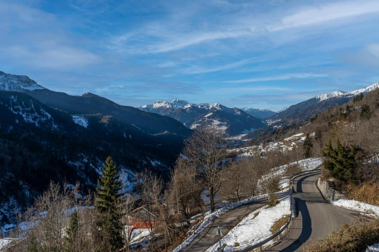 Panoramic House Carnia - Mountain View Apt With Parking And Terraces Villa Ligosullo Eksteriør bilde